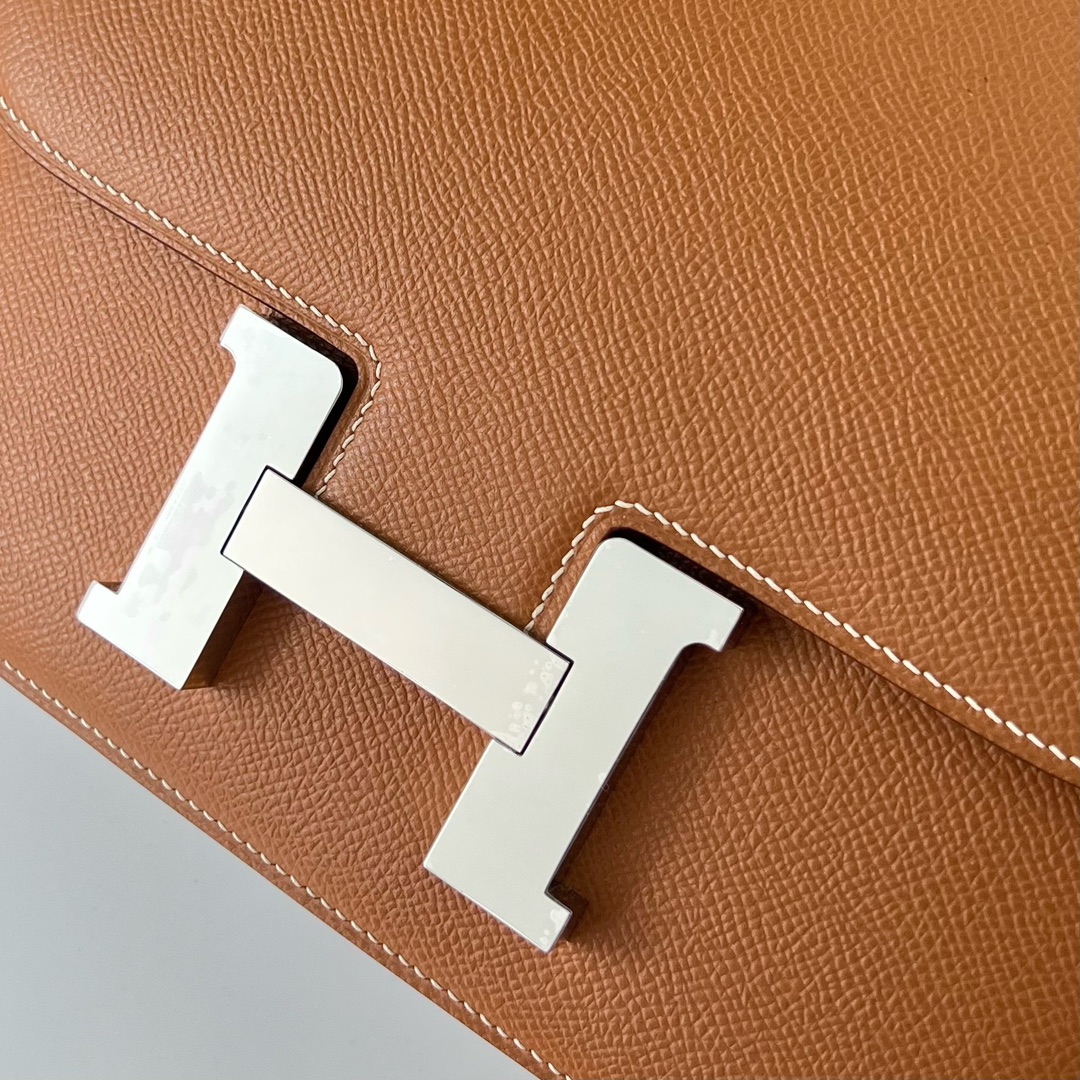 Hermes Constance 24cm Shoulder Bag In Brown Epsom Leather